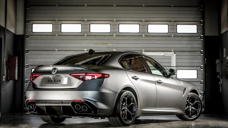 ALFA ROMEO GIULIA SALOON 2.9 V6 BiTurbo Quadrifoglio 4dr Auto