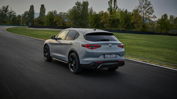 ALFA ROMEO STELVIO ESTATE 2.0 Turbo 280 Sprint 5dr AWD Auto