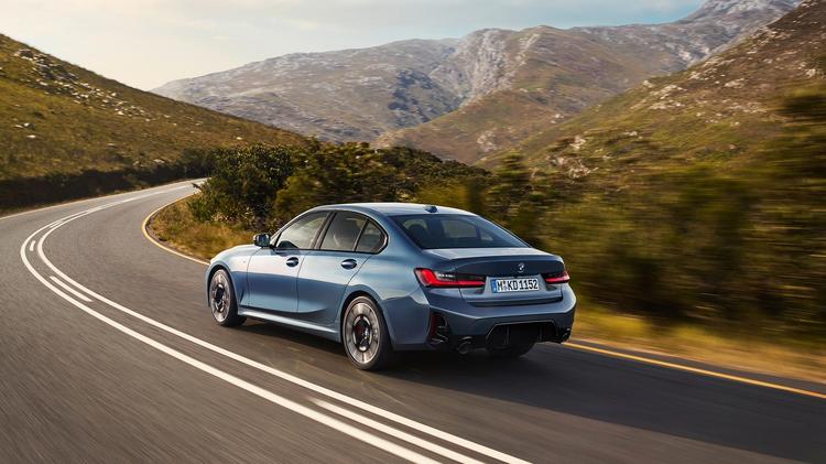 BMW 3 SERIES SALOON 320i M Sport 4dr Step Auto [Tech/Pro Pack]