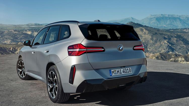 BMW X3 ESTATE xDrive20 xLine 5dr Step Auto