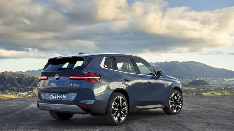 BMW X3 ESTATE xDrive 30e xLine 5dr Auto