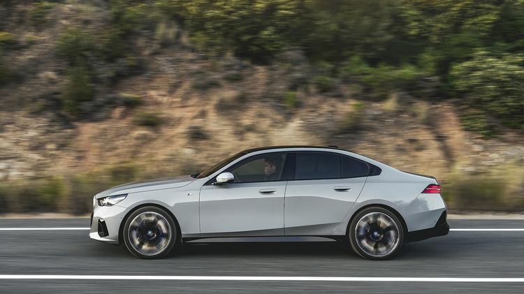 BMW I5 SALOON 250kW eDr40 M Sport Pro 84kWh 4dr At Tec+Cmf+/22kW