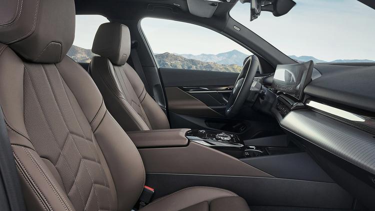 BMW I5 SALOON 250kW eDr40 M Sport Pro 84kWh 4dr At Tec+Cmf+/22kW