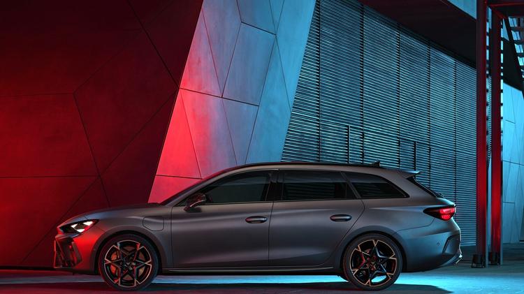 CUPRA LEON ESTATE 1.5 eHybrid 204 V1 5dr DSG
