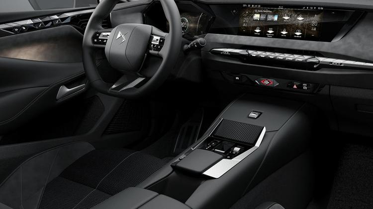DS No7 HATCHBACK 1.2 HYBRID 145 Etoile 5dr e-DSC