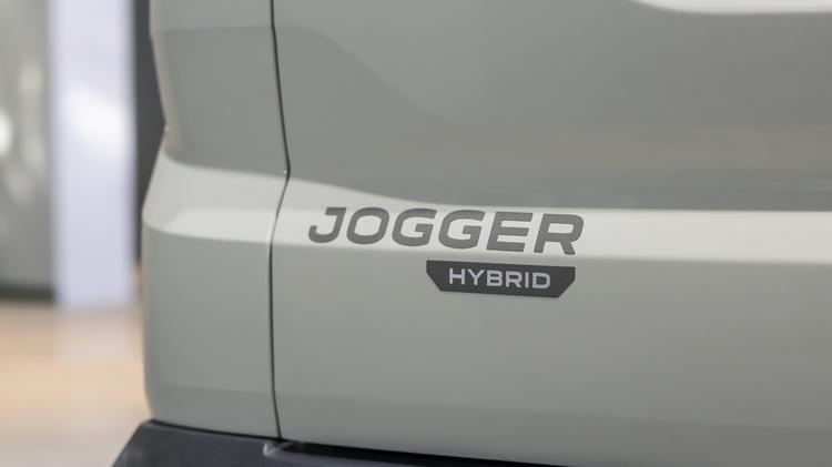 DACIA JOGGER ESTATE 1.8 HEV Extreme 5dr Auto