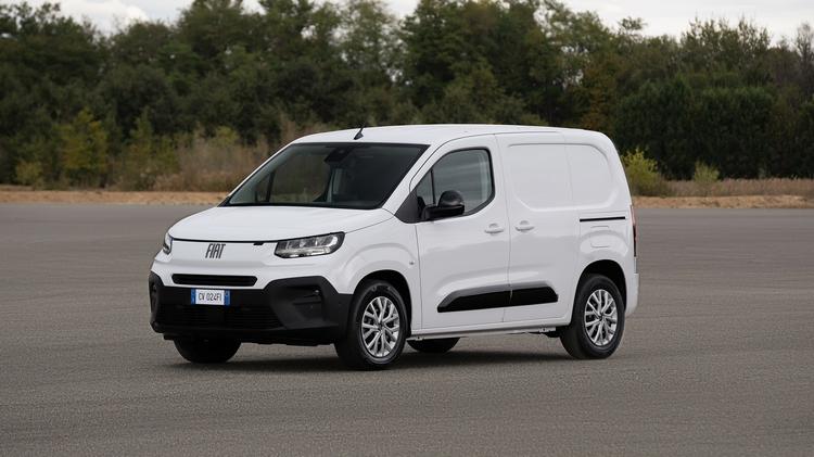 FIAT DOBLO 100kW 50kWh H1 Crew Van Auto