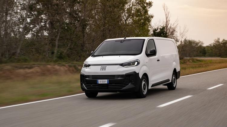 FIAT E-SCUDO XL 100kW 75kWh Crew Van Auto