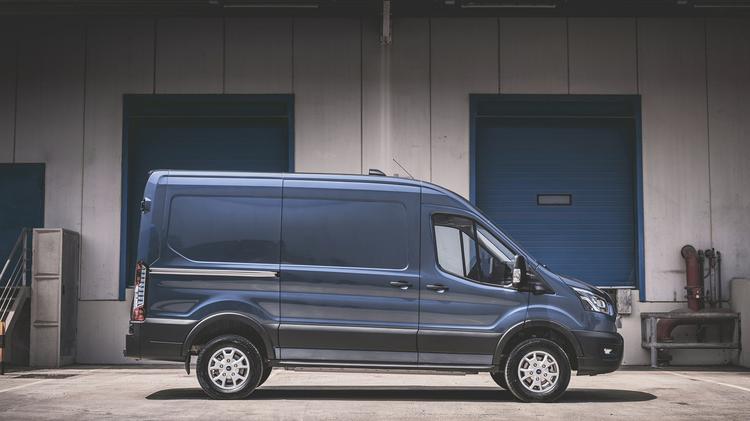 FORD TRANSIT 350 L3 DIESEL RWD 2.0 EcoBlue 130ps H2 HD Emissions Leader Van