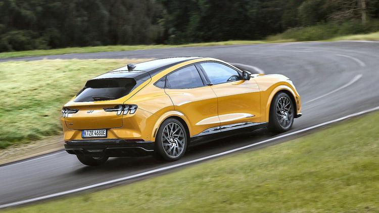 FORD MUSTANG MACH-E ESTATE 216kW Premium 91kWh RWD 5dr Auto [Tech+]