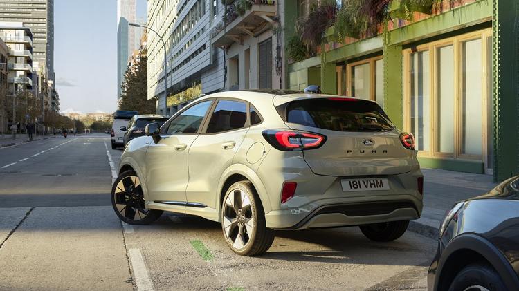 FORD PUMA HATCHBACK 1.0 EcoBoost Hybrid mHEV Titanium 5dr