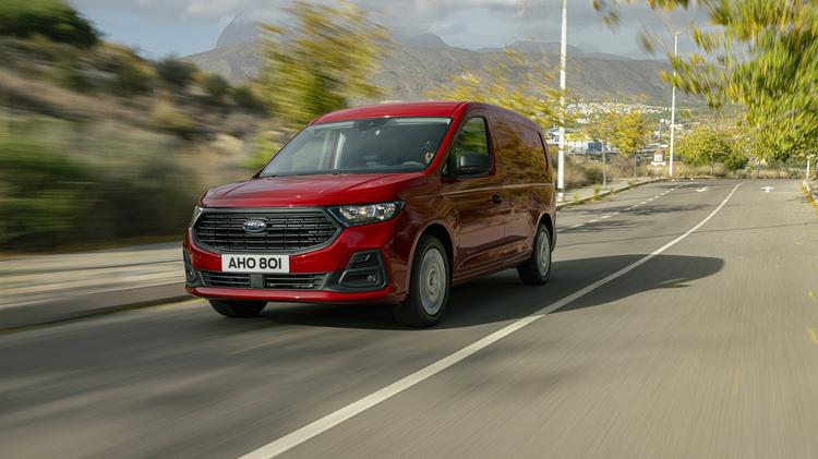 FORD TRANSIT CONNECT 240 L1 DIESEL 2.0 EcoBlue 102ps Trend FlexCab Van