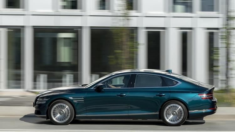 GENESIS G80 ELECTRIC SALOON 272kW Dynamic 95kWh 4dr Auto AWD