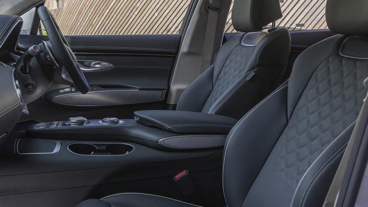 GENESIS GV70 ELECTRIC ESTATE 360kW Luxury 84kWh 5dr Auto AWD [Comfort Pack]