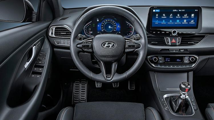HYUNDAI I30 TOURER 1.5T GDi 48v Hybrid Advance 5dr DCT