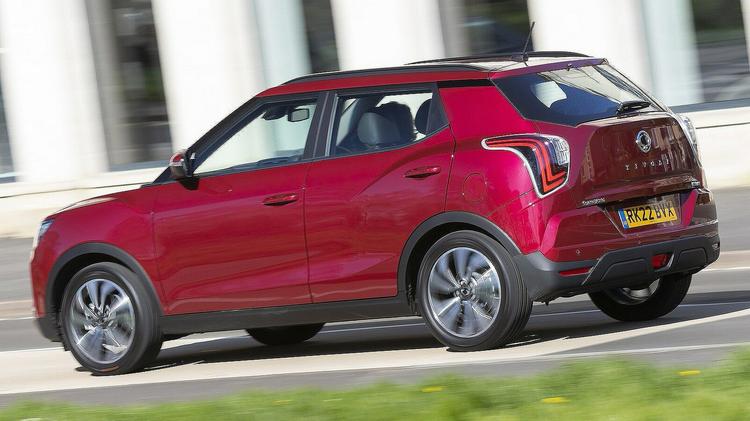 KGM TIVOLI HATCHBACK 1.5 K40 5dr Auto