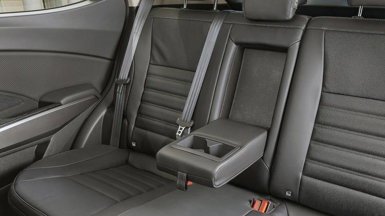 KGM TIVOLI HATCHBACK 1.5 K40 5dr Auto