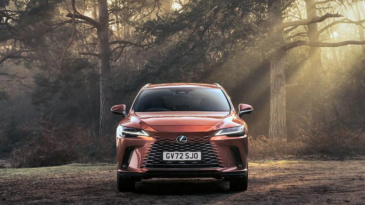 LEXUS RX ESTATE 450h+ 2.5 Takumi 5dr E-CVT