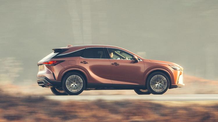 LEXUS RX ESTATE 450h+ 2.5 Takumi 5dr E-CVT