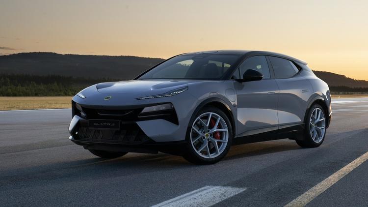 LOTUS ELETRE 675kW R 112kWh 5dr Auto