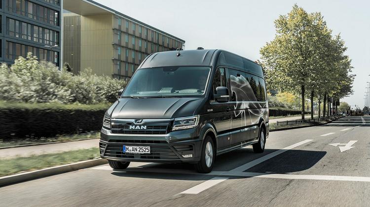 MAN TGE 3 STANDARD DIESEL 140 Lion XS Van
