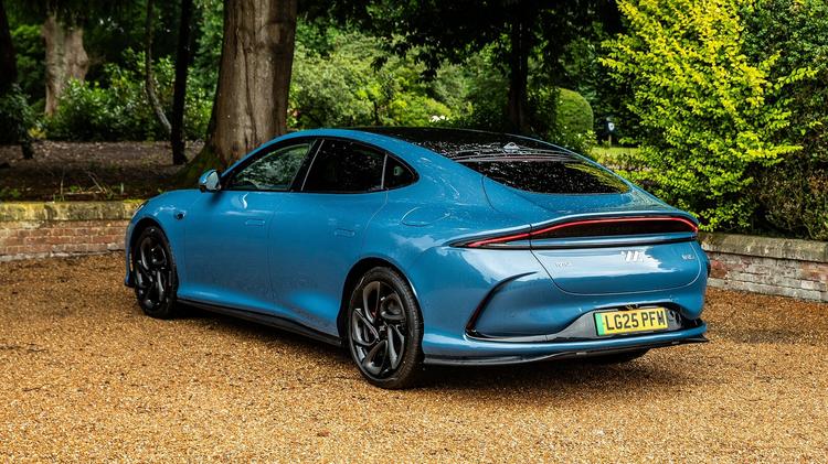 MG MOTOR UK IM5 ELECTRIC HATCHBACK 217kW Standard Range 75kWh 5dr Auto