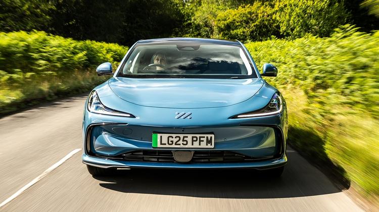 MG MOTOR UK IM5 ELECTRIC HATCHBACK 217kW Standard Range 75kWh 5dr Auto