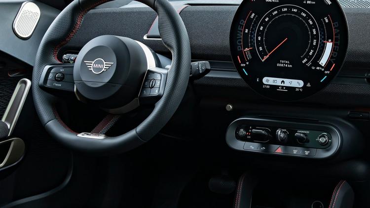 MINI ACEMAN ELECTRIC HATCHBACK 135kW E Sport [Level 3] 43kWh 5dr Auto