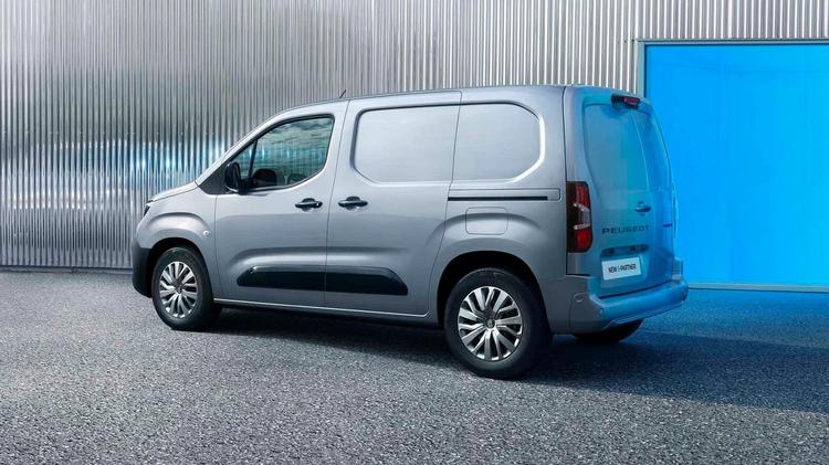 PEUGEOT PARTNER XL DIESEL 1.5 BlueHDi 100 Professional Crew Van
