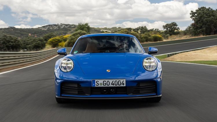 PORSCHE 911 [992] CARRERA COUPE 2dr PDK [4 Seat]