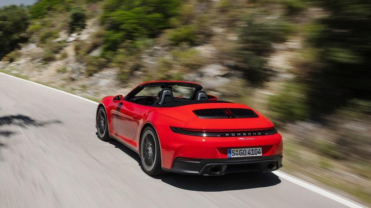 PORSCHE 911 [992] CARRERA CABRIOLET 2dr PDK