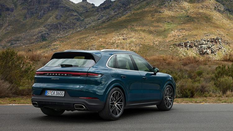 PORSCHE CAYENNE ESTATE S 5dr Tiptronic S