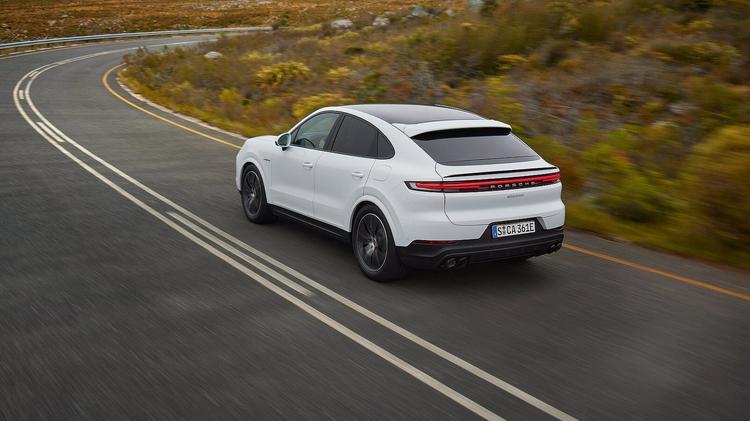 PORSCHE CAYENNE COUPE E-Hybrid 5dr Tiptronic S [5 Seat]
