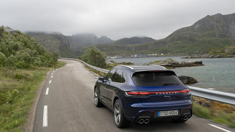 PORSCHE MACAN ESTATE 5dr PDK