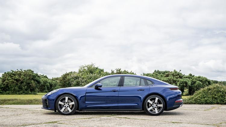 PORSCHE PANAMERA HATCHBACK 4.0 V8 Turbo E-Hybrid 5dr PDK