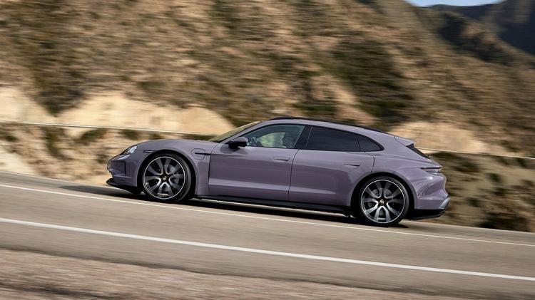 PORSCHE TAYCAN SPORT TURISMO 570kW Turbo S 105kWh 5dr Auto [5 Seat]