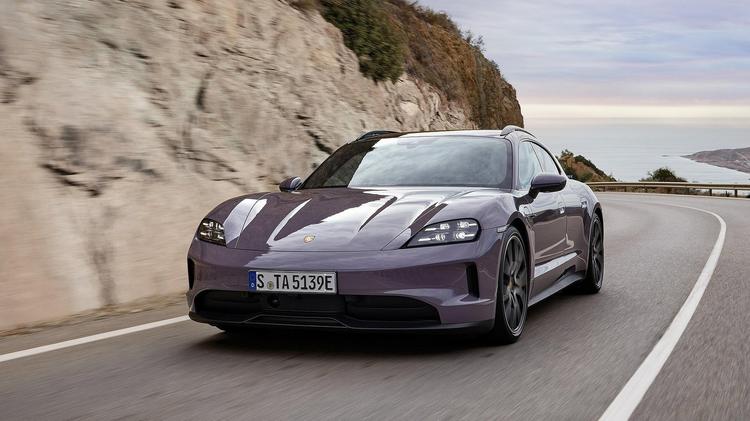 PORSCHE TAYCAN 520kW Turbo 105kWh 5dr Auto