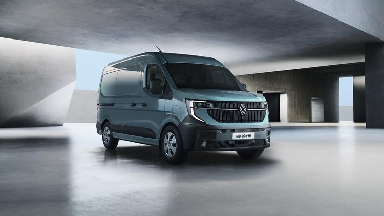RENAULT MASTER LL35 dCi 150 Advance Low Roof D/Cab Chassis
