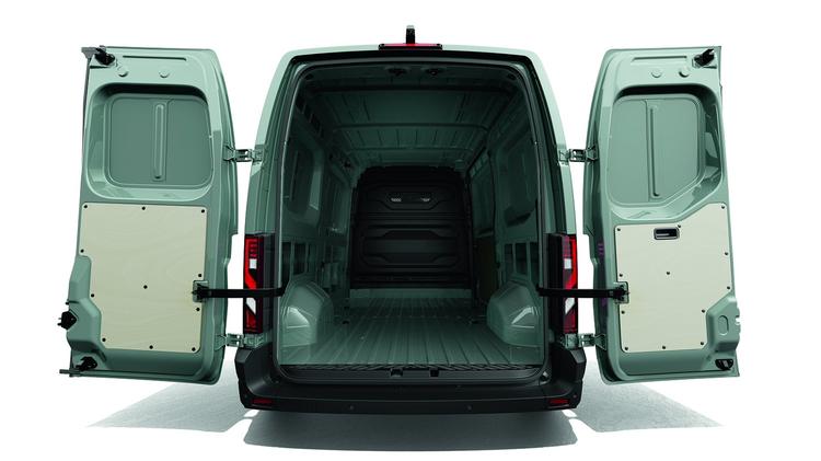 RENAULT MASTER E-TECH LWB ELECTRIC FWD LL35 104kW 87kWh Advance Low Roof Chassis Cab Auto