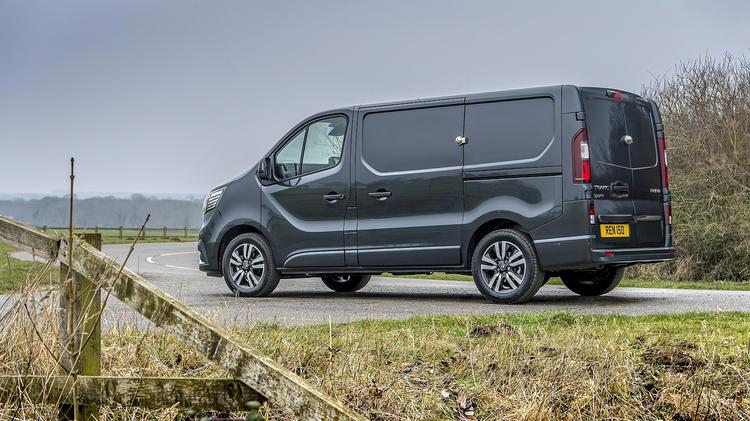 RENAULT TRAFIC LWB DIESEL LL30 Blue dCi 150 Advance [Safety] Van EAG9