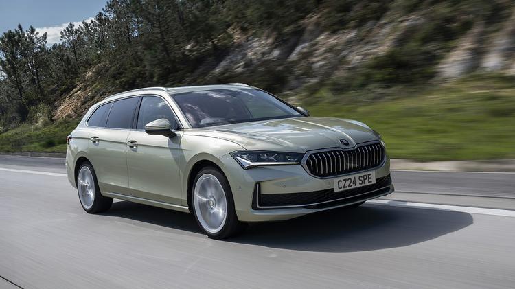 SKODA SUPERB ESTATE 1.5 TSI e-TEC SE Technology 5dr DSG