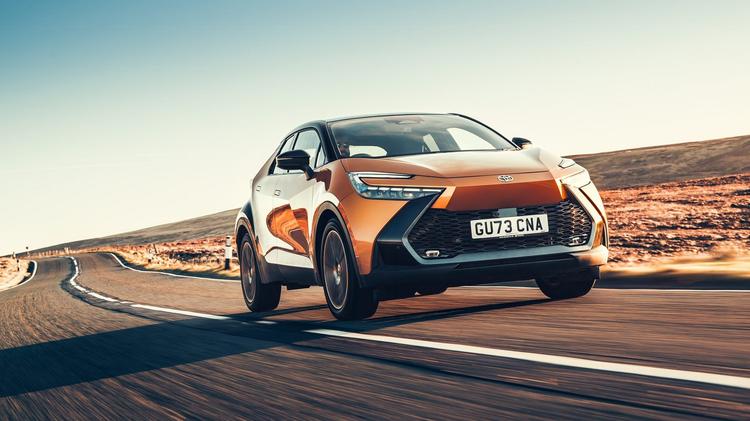 TOYOTA C-HR HATCHBACK 2.0 Hybrid GR Sport 5dr CVT [Safety Pk+Premium Pk]