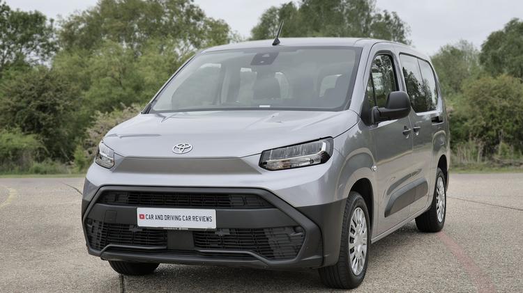 TOYOTA PROACE CITY VERSO 100kW Icon L2 50kWh 5dr Auto