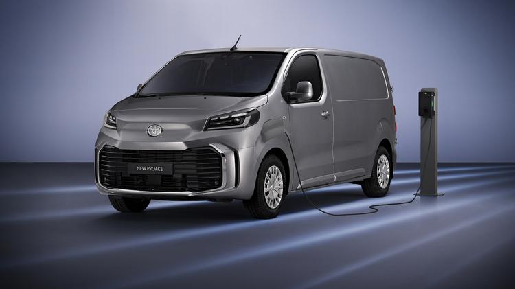 TOYOTA PROACE 100kW Icon 75kWh Van Auto