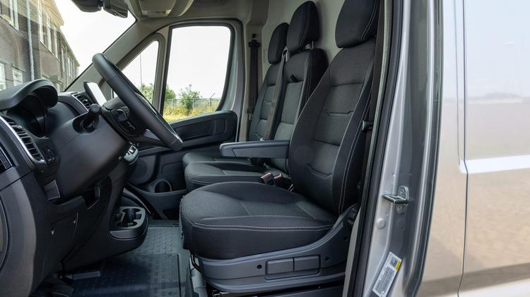 TOYOTA PROACE MAX L2 DIESEL 2.2D 140 Icon H2 Van