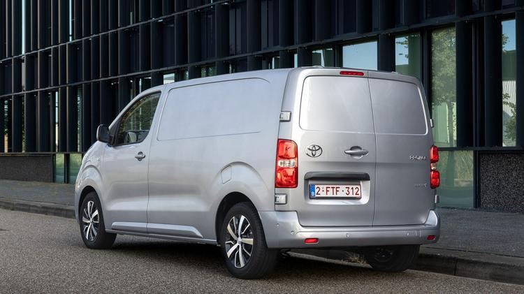 TOYOTA PROACE L1 DIESEL 2.0D 180 Sport Van Auto