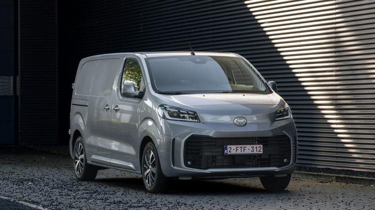 TOYOTA PROACE 1.5D 120 Active Van