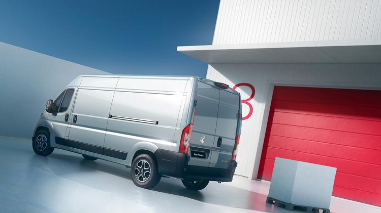 VAUXHALL MOVANO 3.5T HEAVY L3 DIESEL FWD 2.2 Turbo D 140 H2 Van Prime