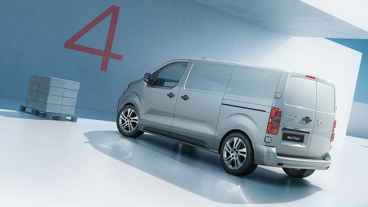 VAUXHALL VIVARO M DIESEL SPECIAL EDITION 2.2 Turbo D 180 GS H1 Van Auto