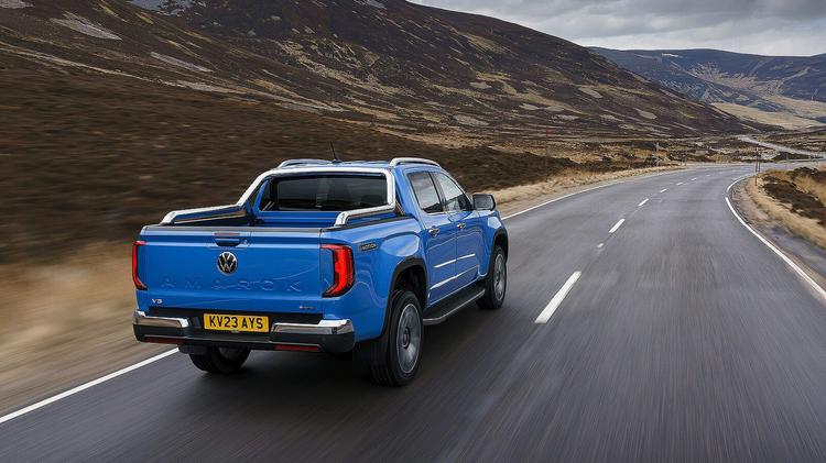 VOLKSWAGEN AMAROK SPECIAL EDITIONS D/Cab Pick Up Dark Label 3.0 V6 TDI 240 4M Auto